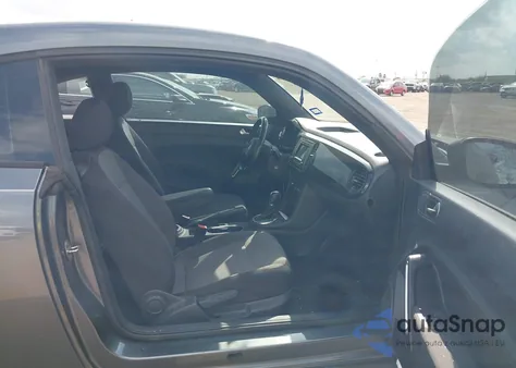 2018 Volkswagen Beetle 2.0T Coast/2.0T S z USA, uszkodzony, nr VIN 3VWFD7AT3JM709064